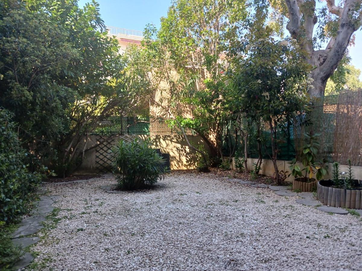 Appartement Rez-De-Jardin Grand Studio à Cros-de-Cagnes Extérieur photo