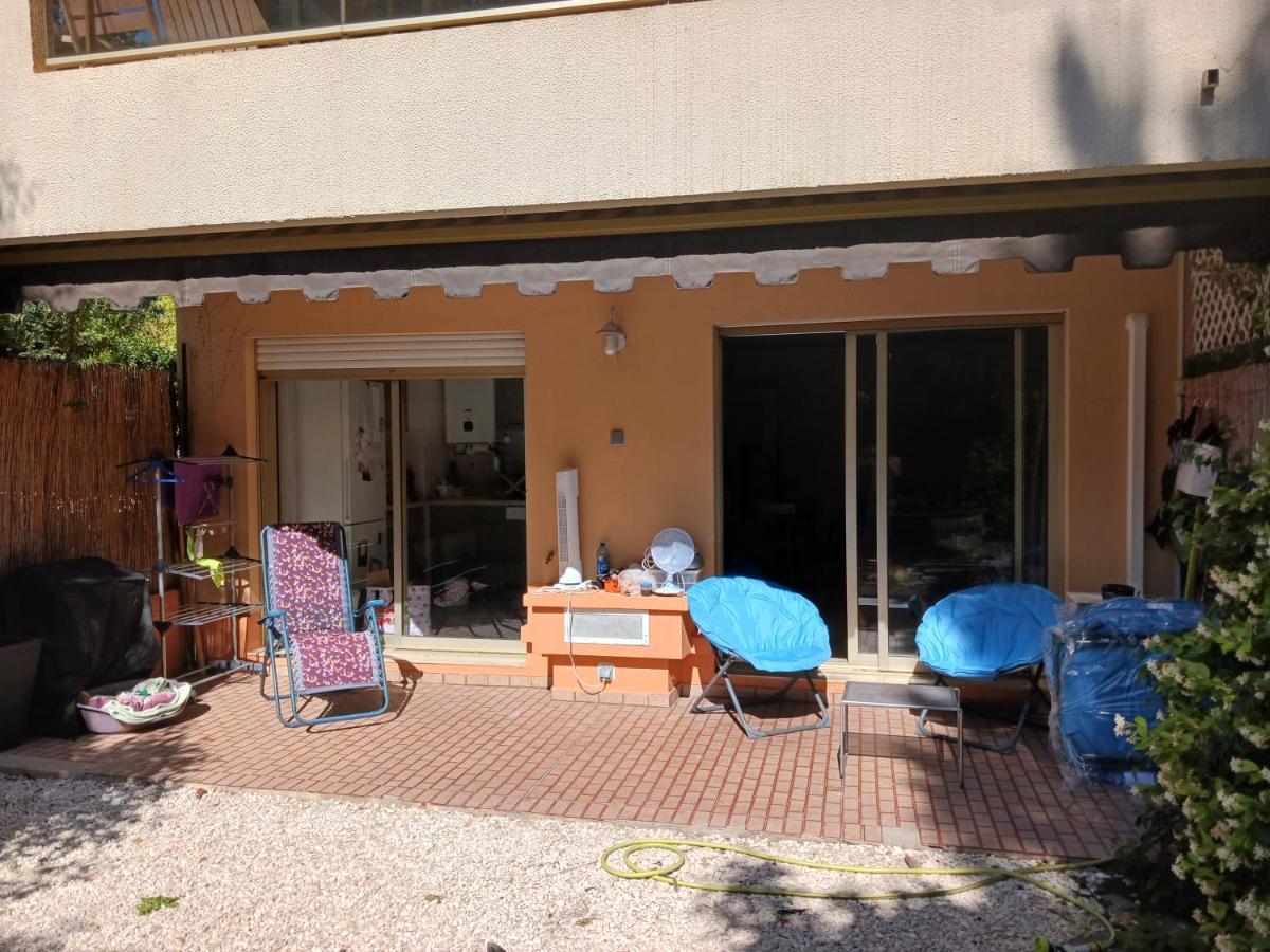 Appartement Rez-De-Jardin Grand Studio à Cros-de-Cagnes Extérieur photo