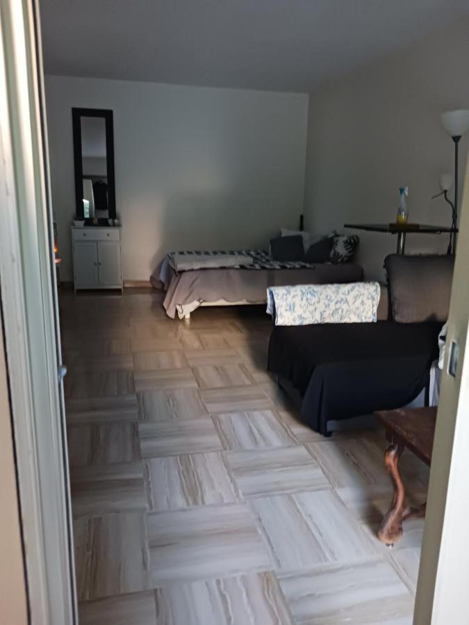 Appartement Rez-De-Jardin Grand Studio à Cros-de-Cagnes Extérieur photo